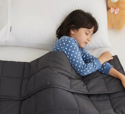 Hero3 kind onder FocusBlanket voor The Focus Club